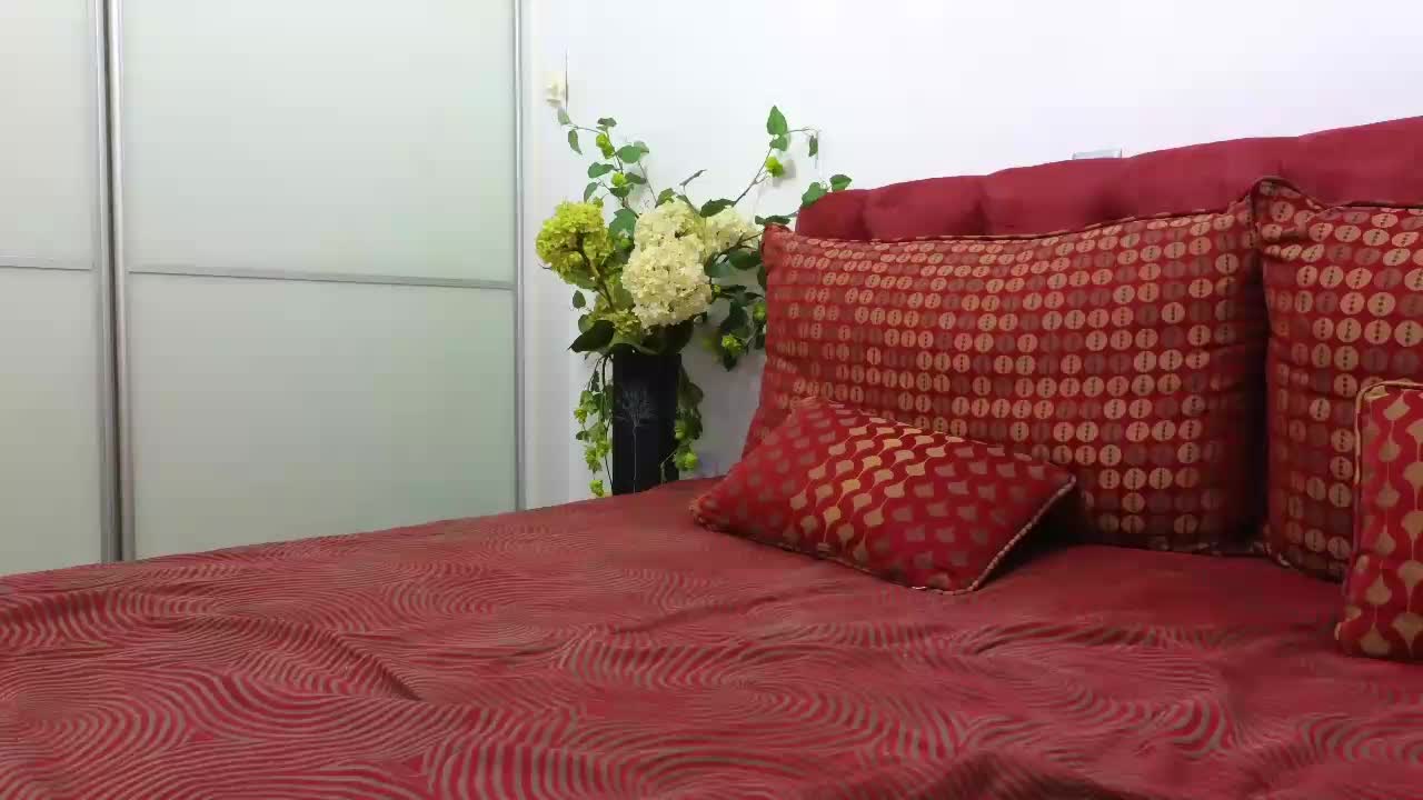 maddalena Live Sex December 12, 2025