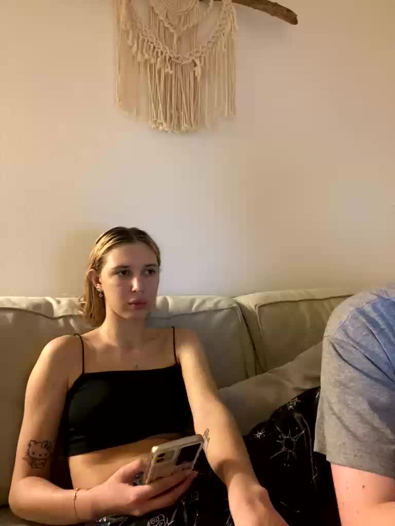lina_wap Live Sex December 19, 2025