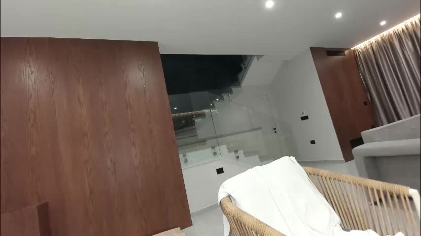 ehotlovea Live Sex December 13, 2025