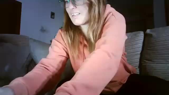 lolahueso Live Sex December 17, 2025