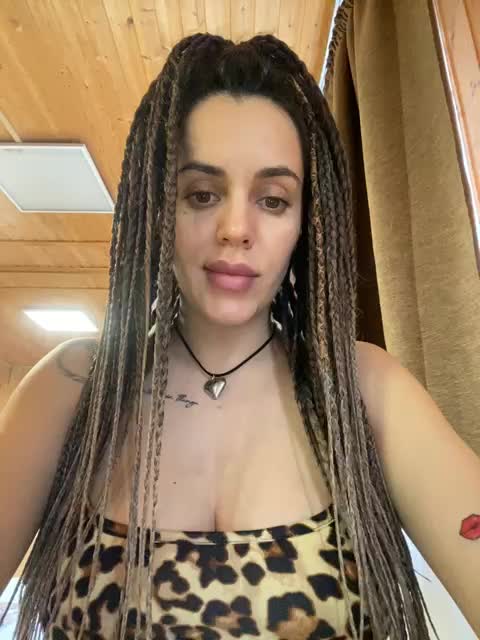 Veneravera Live Sex December 12, 2025