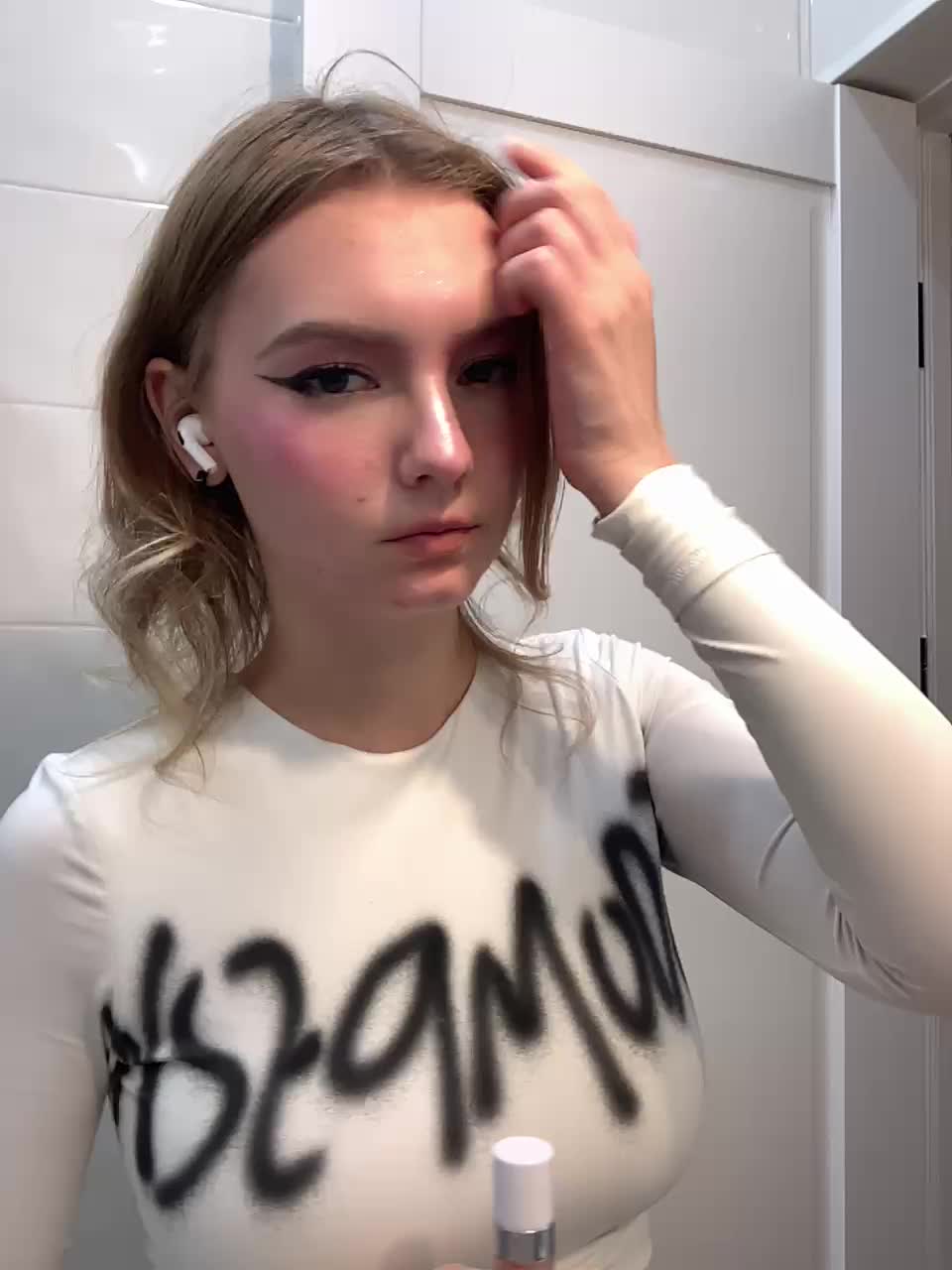 -Nezukoo- Live Sex December 14, 2025