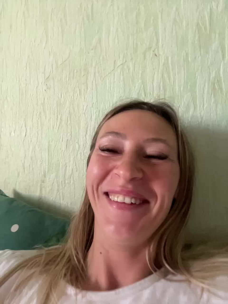 Saveta Live Sex December 14, 2025