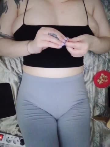 -Tiffany- Live Sex December 17, 2025