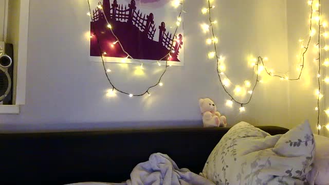 Emily_Silence Live Sex December 12, 2025