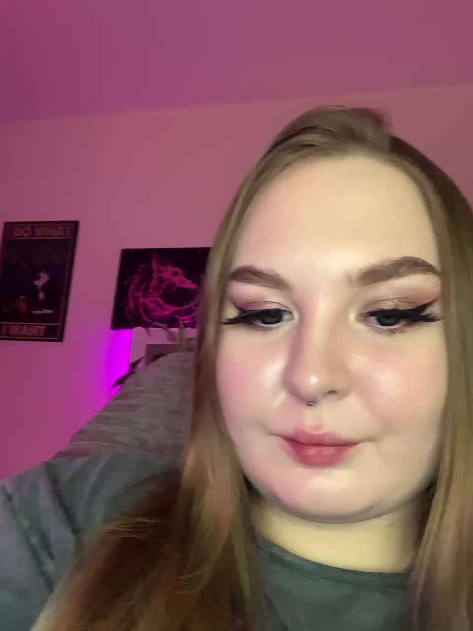 Greeenfriends6969 Live Sex December 13, 2025