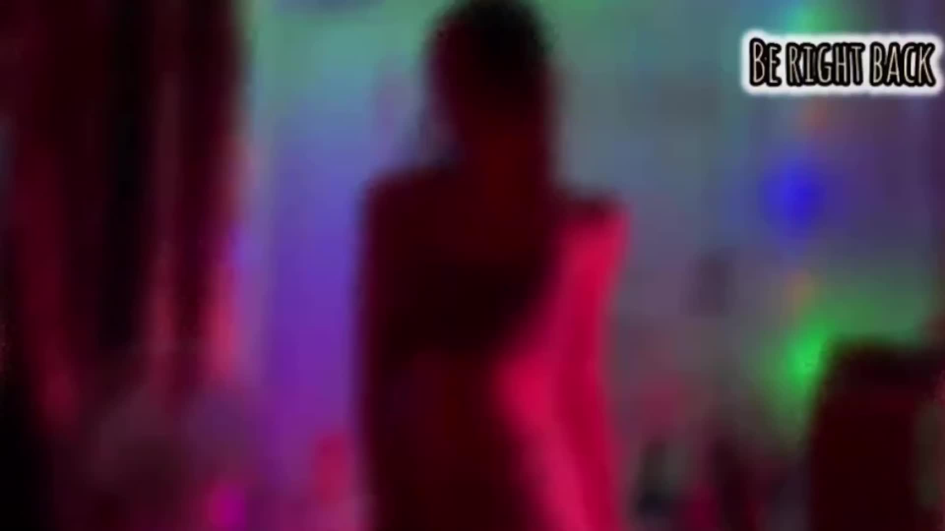 Armura Live Sex December 17, 2025