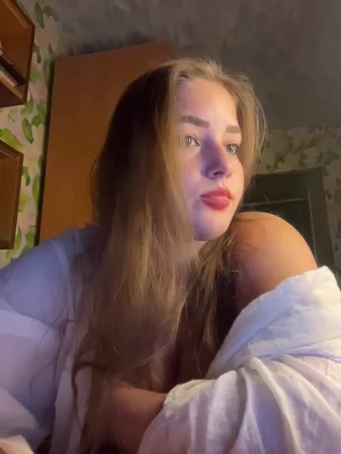 little-devil Live Sex December 12, 2025