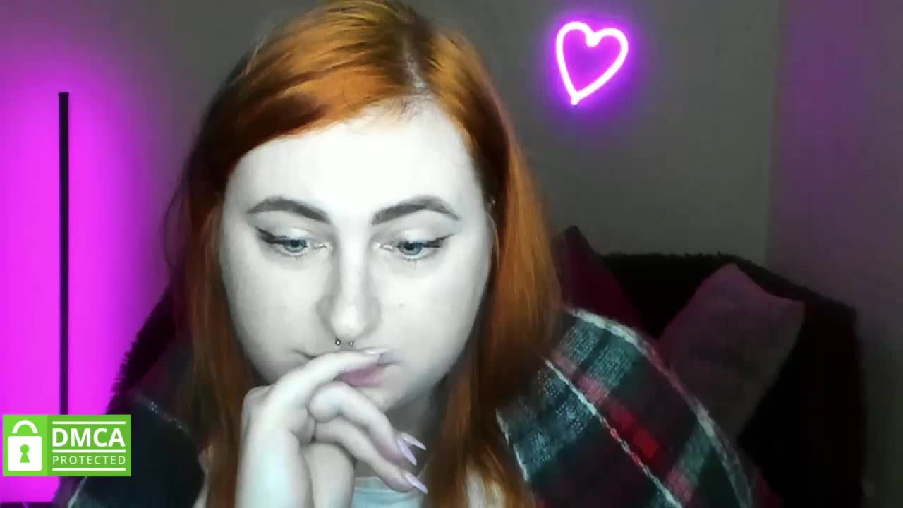 Aliciaredluv Live Sex December 13, 2025