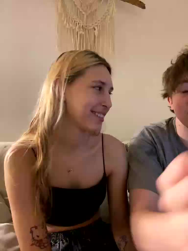 lina_wap Live Sex December 19, 2025