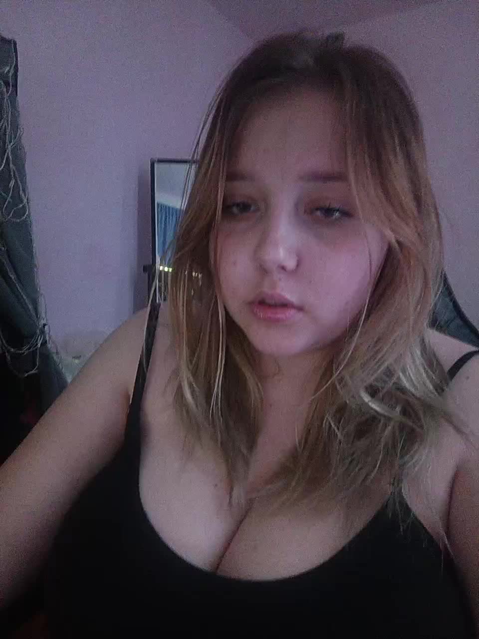 Skujnaya Live Sex December 13, 2025