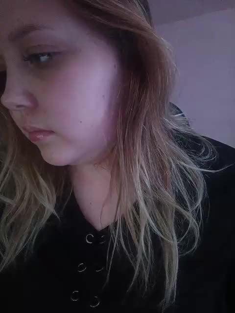 Skujnaya Live Sex December 13, 2025