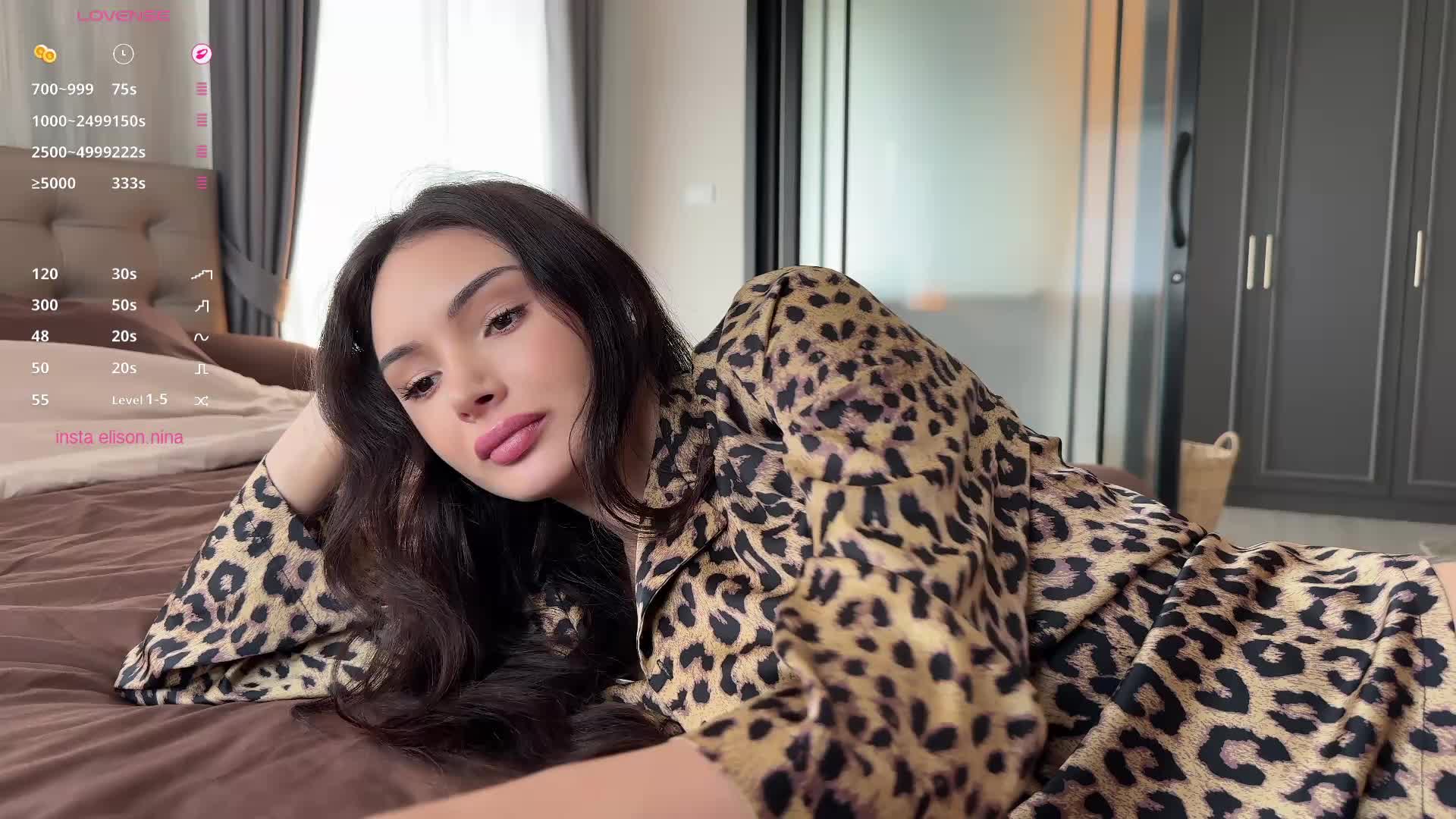 elisonni Live Sex December 15, 2025