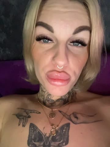 angel_devil_forever Live Sex December 13, 2025