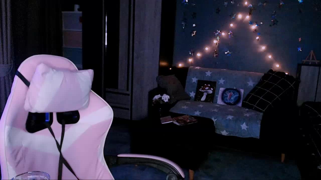 mymoonstar Live Sex December 13, 2025