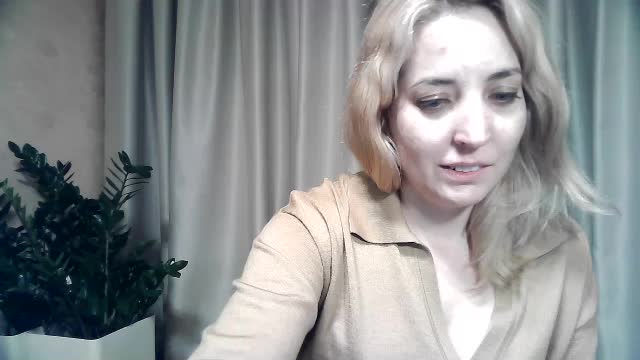 mariska-kiska Live Sex December 13, 2025