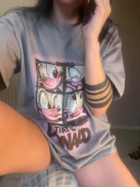 Karolina_Milf Live Sex December 13, 2025