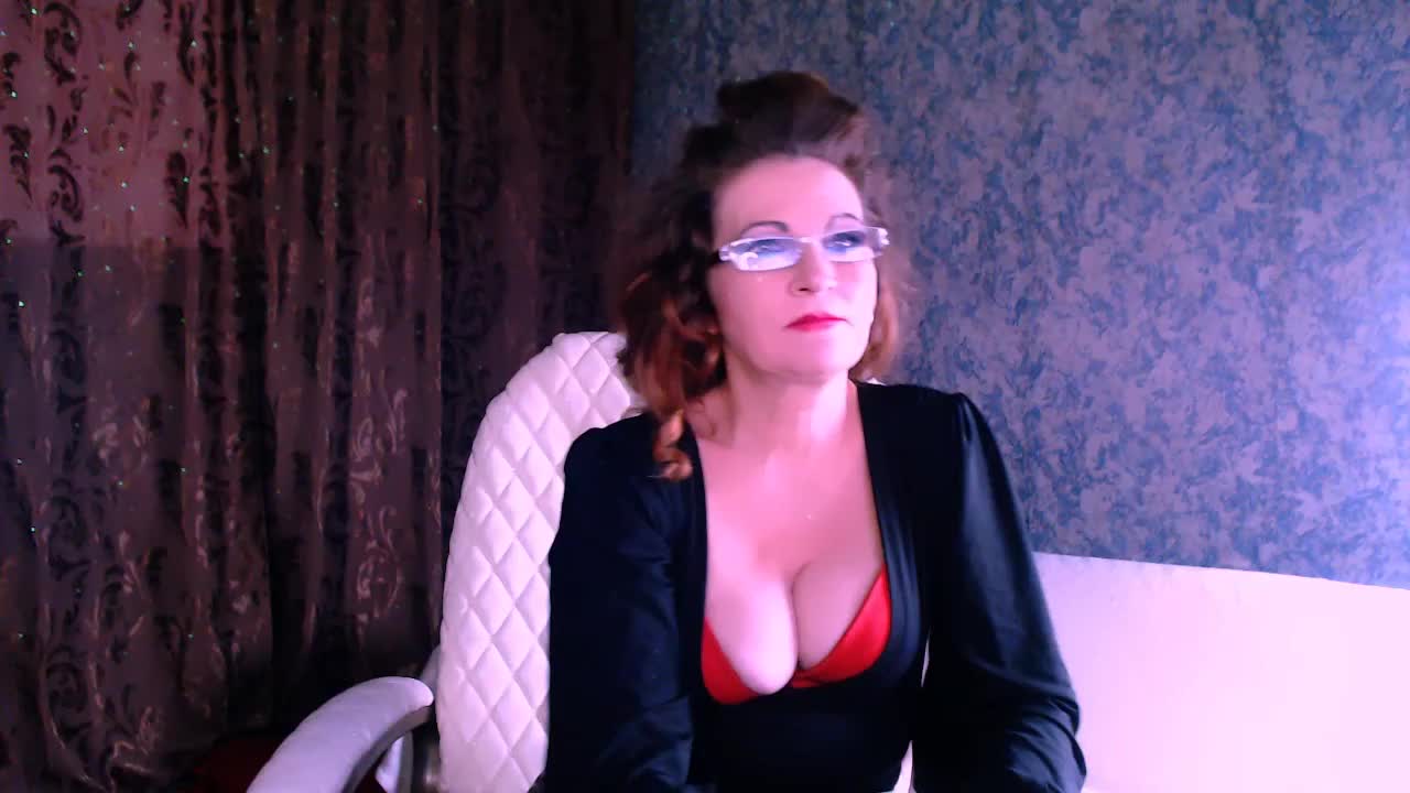 1CrazyPussy Live Sex December 13, 2025