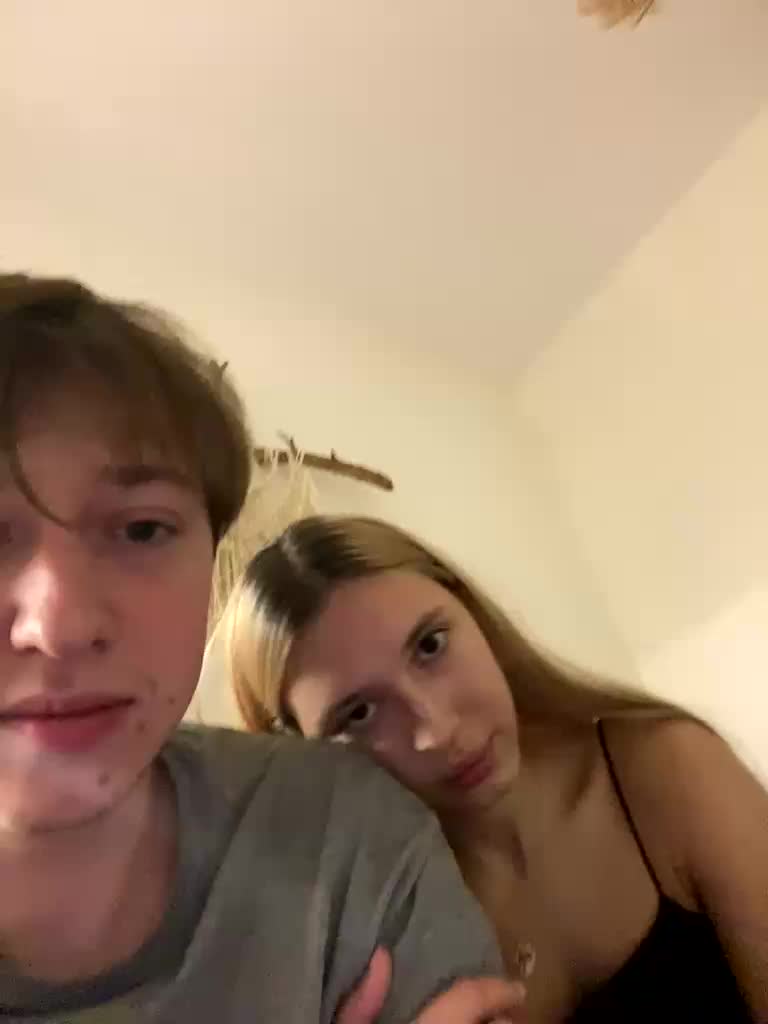 lina_wap Live Sex December 19, 2025