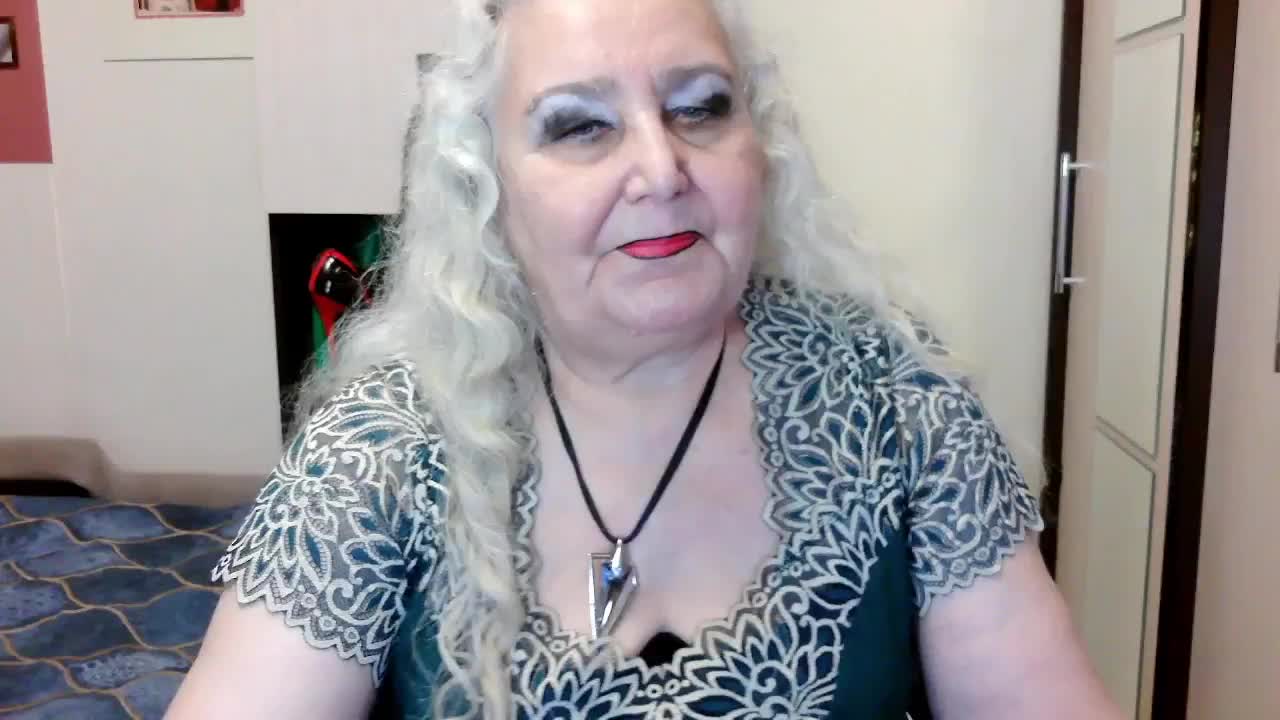 GrannyWants Live Sex December 15, 2025