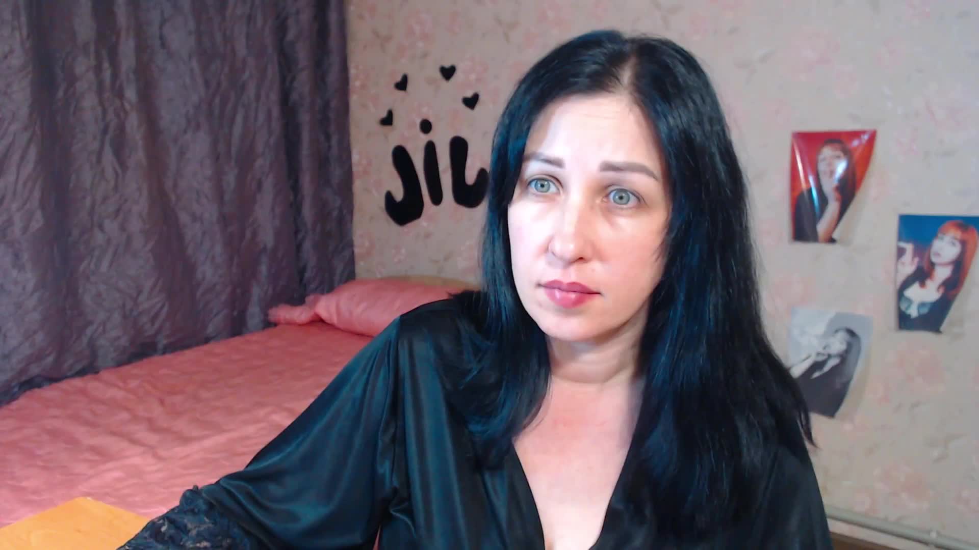 JillStevens Live Sex December 17, 2025