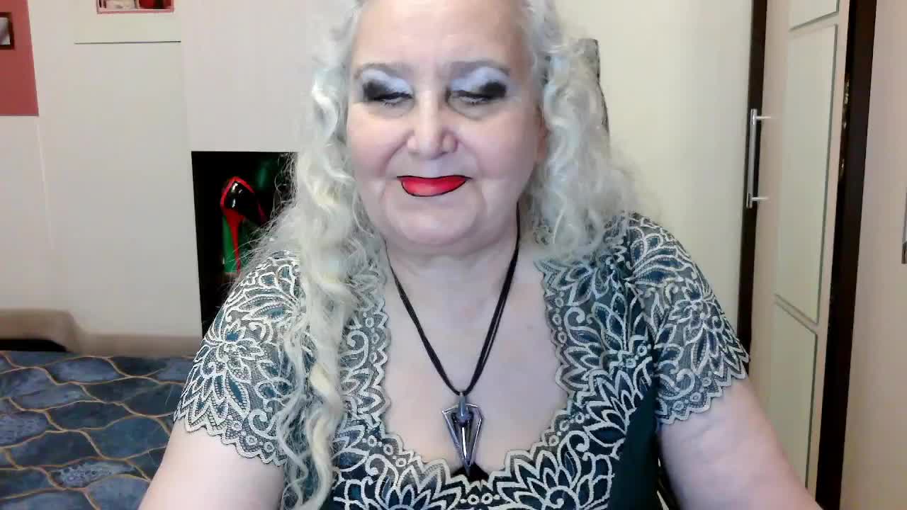 GrannyWants Live Sex December 15, 2025