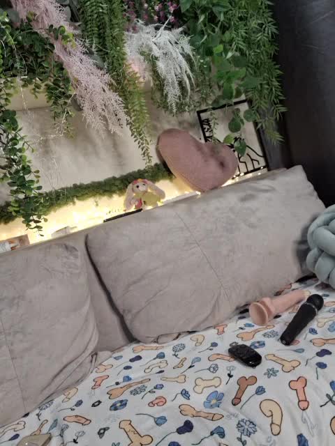 -scyrim- Live Sex December 14, 2025