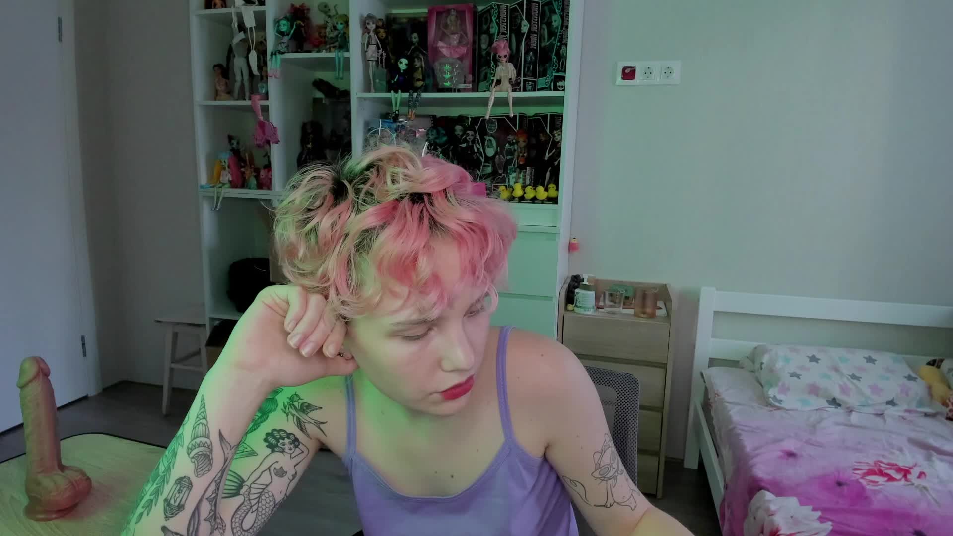 Cool-Love Live Sex December 13, 2025