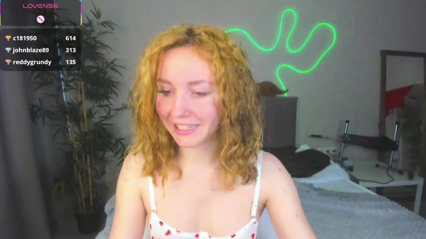 Luna_G0ld Live Sex December 13, 2025