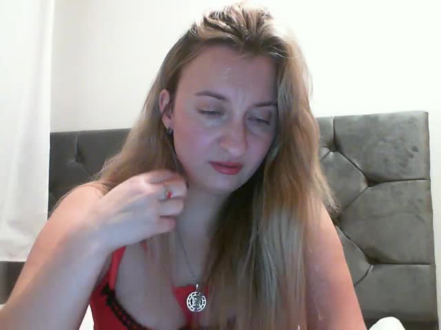 RuslanaFlower Live Sex December 13, 2025