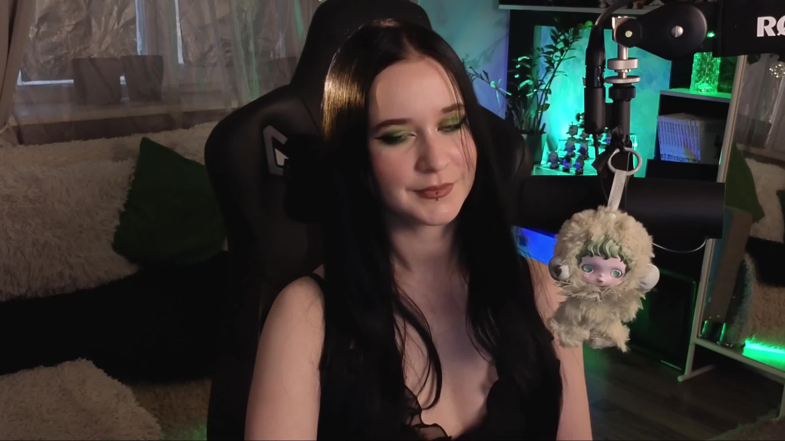 Kira_Li_Lime Live Sex December 13, 2025