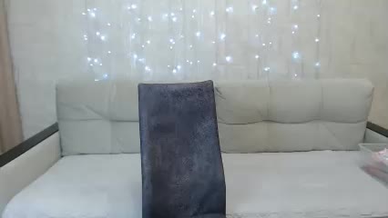 JenniferTheChic Live Sex December 17, 2025