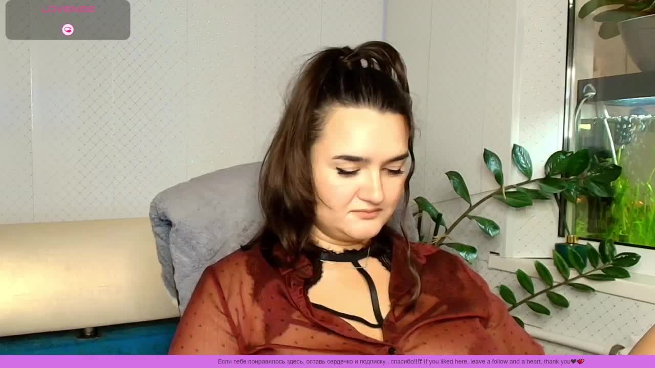 LinaCrave Live Sex December 13, 2025