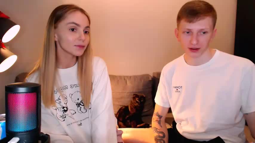 juliaanddima Live Sex December 15, 2025