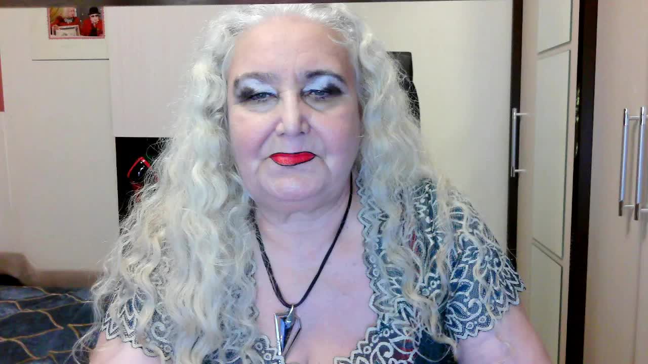 GrannyWants Live Sex December 15, 2025