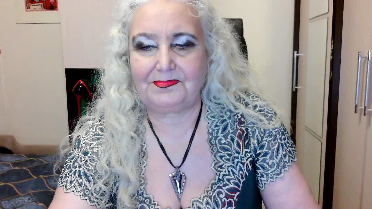 GrannyWants Live Sex December 15, 2025