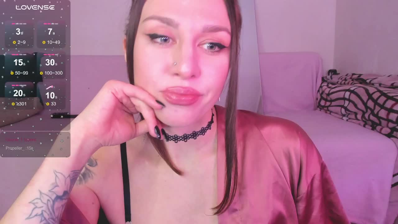 FoxyAlisa Live Sex December 14, 2025