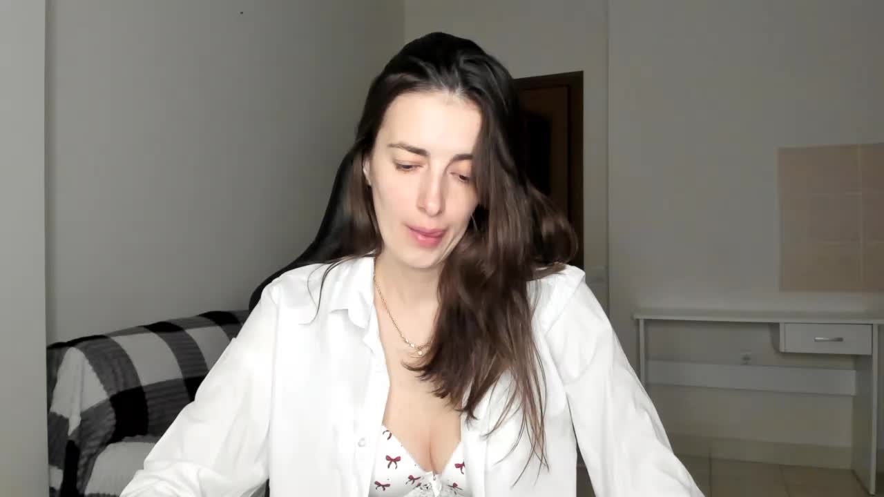 SabrinaMur Live Sex December 13, 2025