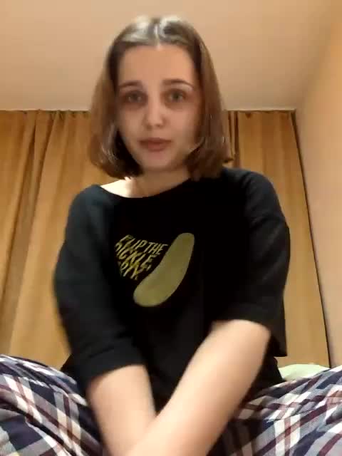 Kikki Live Sex December 12, 2025