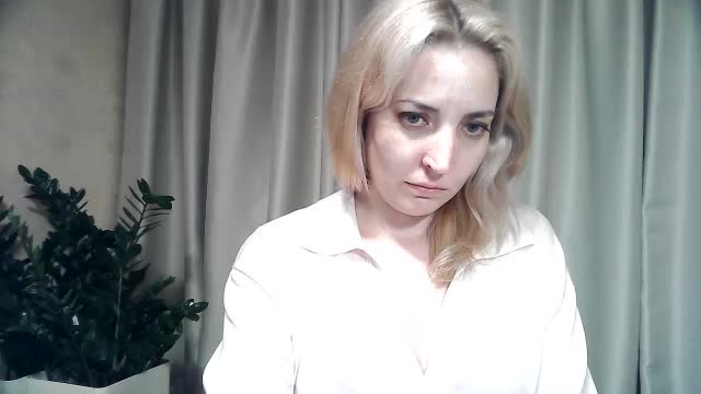 mariska-kiska Live Sex December 13, 2025