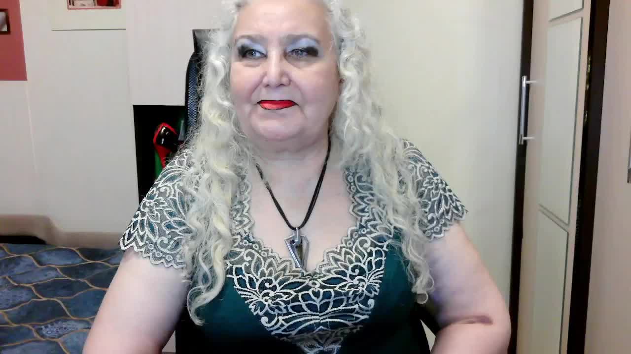 GrannyWants Live Sex December 15, 2025