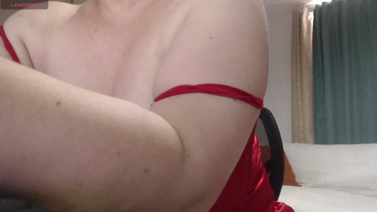 naturalmoommy Live Sex December 14, 2025