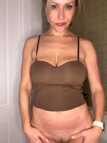 Milfa_hot Live Sex December 14, 2025