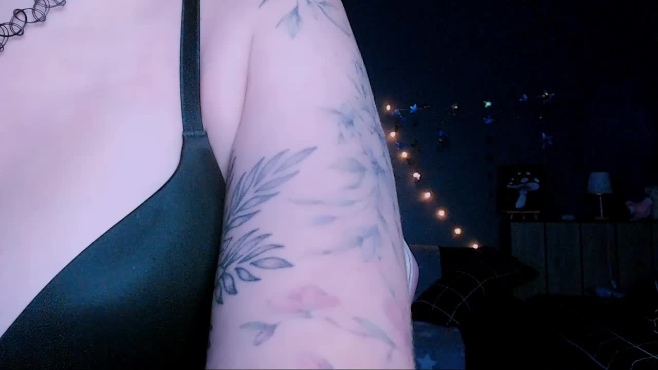 mymoonstar Live Sex December 13, 2025