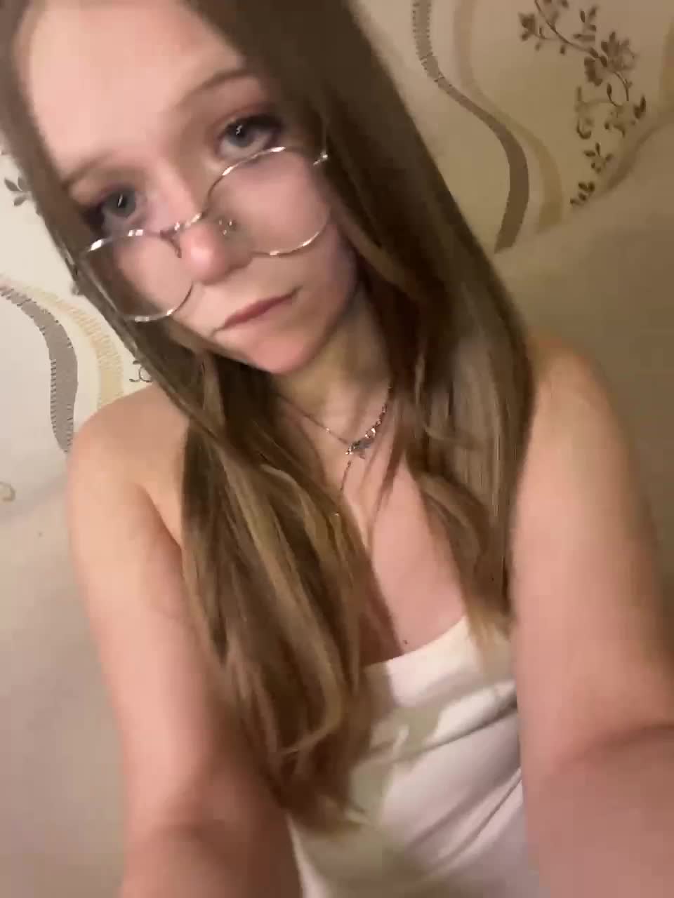 MelMooon Live Sex December 13, 2025