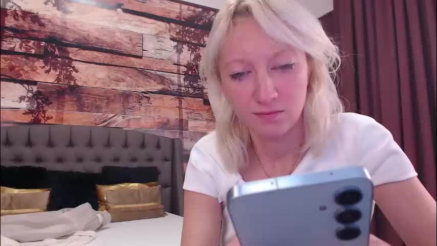 natalie_bitton Live Sex November 15, 2025