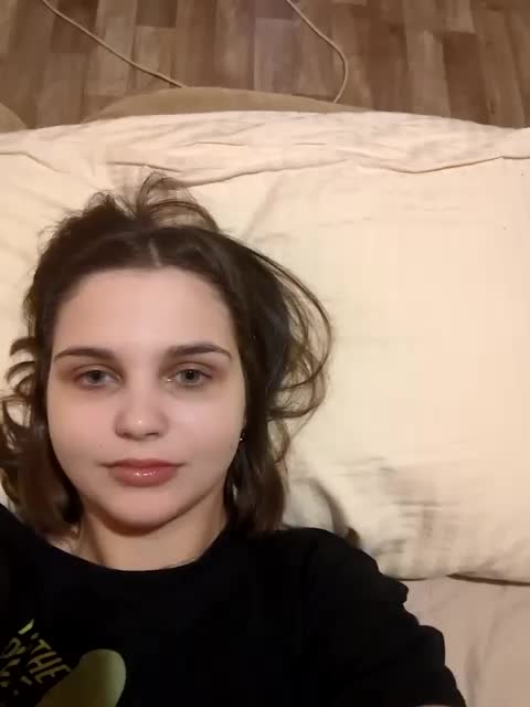 Kikki Live Sex December 12, 2025