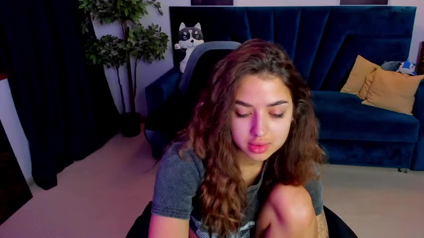 CharleneWoods Live Sex December 13, 2025
