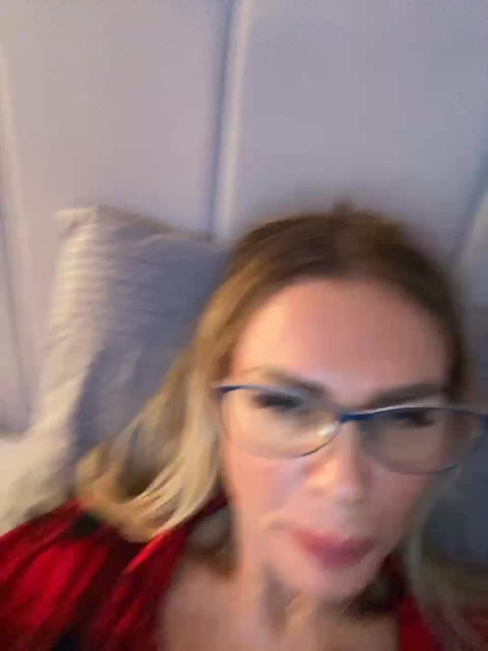 Lisa1225 Live Sex December 13, 2025