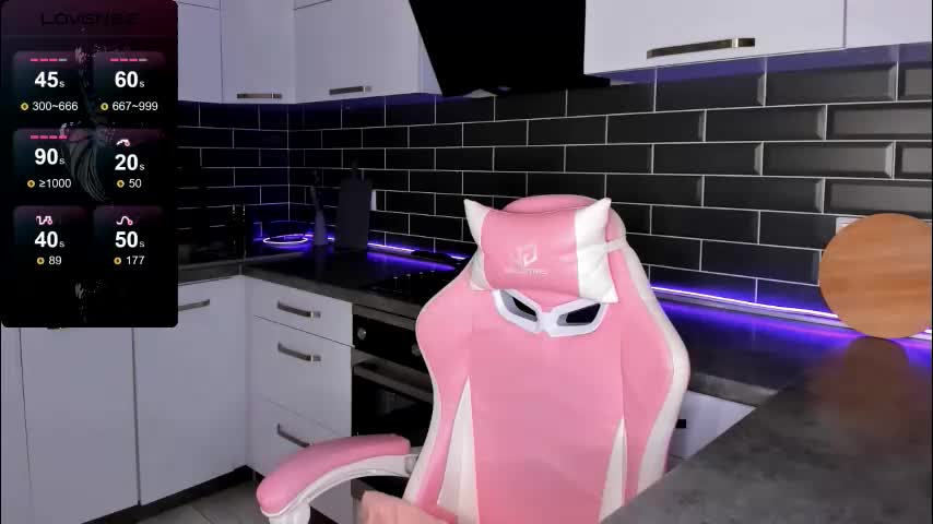 emmavictori Live Sex December 14, 2025